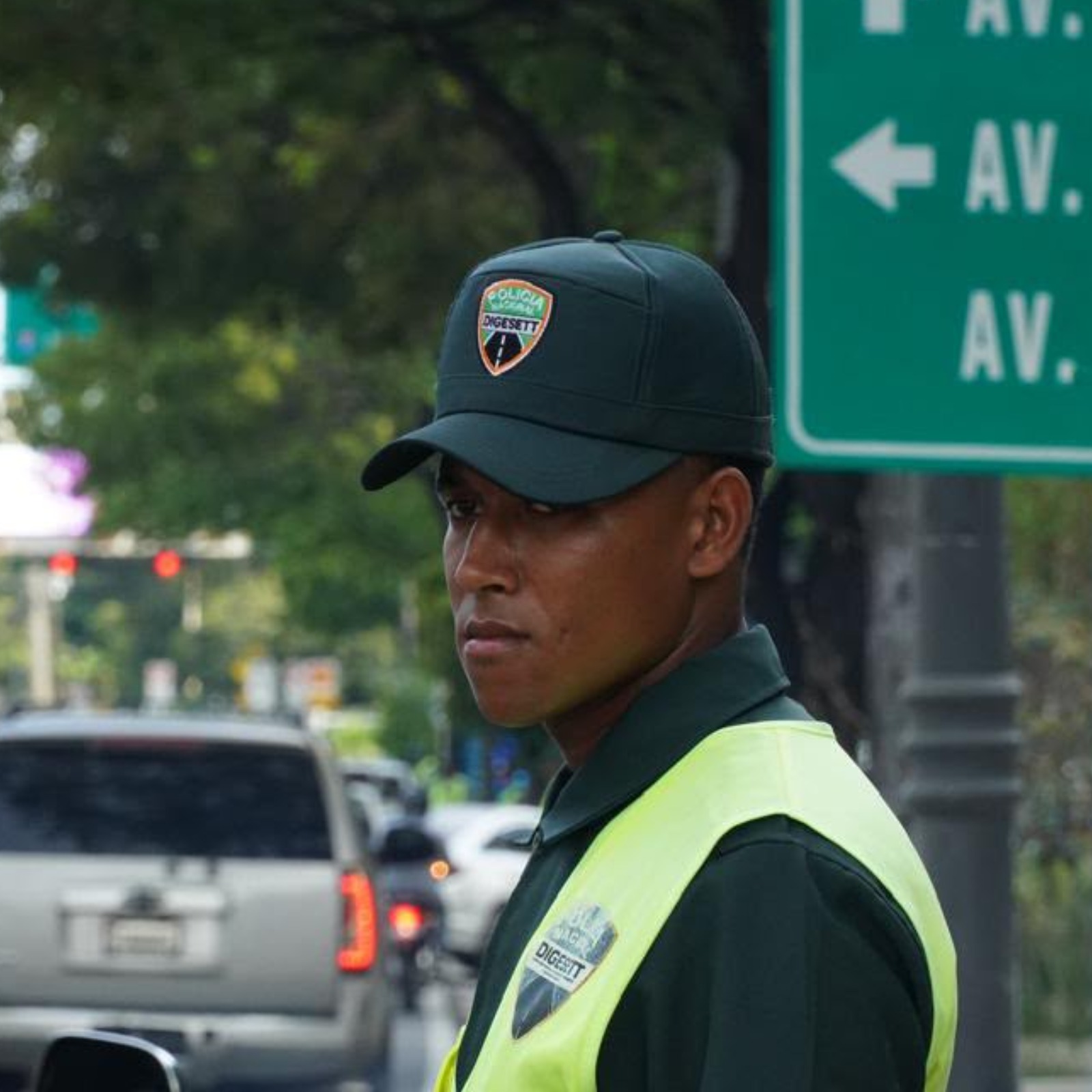 DIGESETT despliega agentes para garantizar la movilidad durante actividades en el Centro Olímpico, Plaza de la Cultura y carreteras.