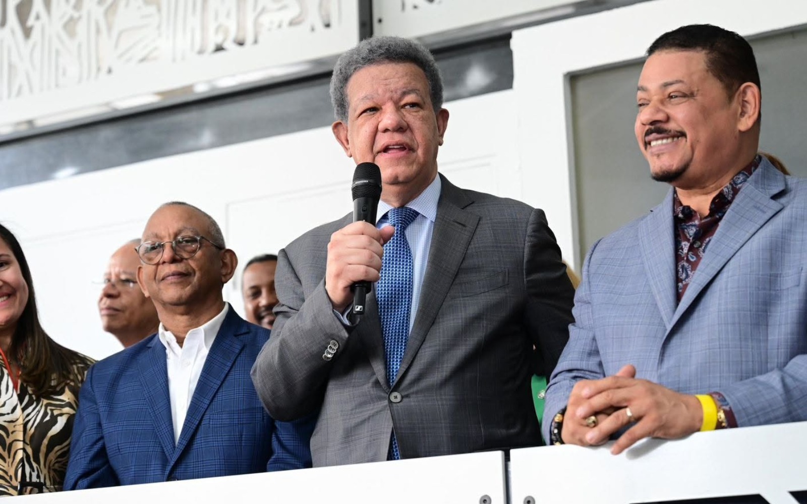 Leonel Fernández encabezará este domingo juramentación de nuevos miembros de la FP en Pensilvania