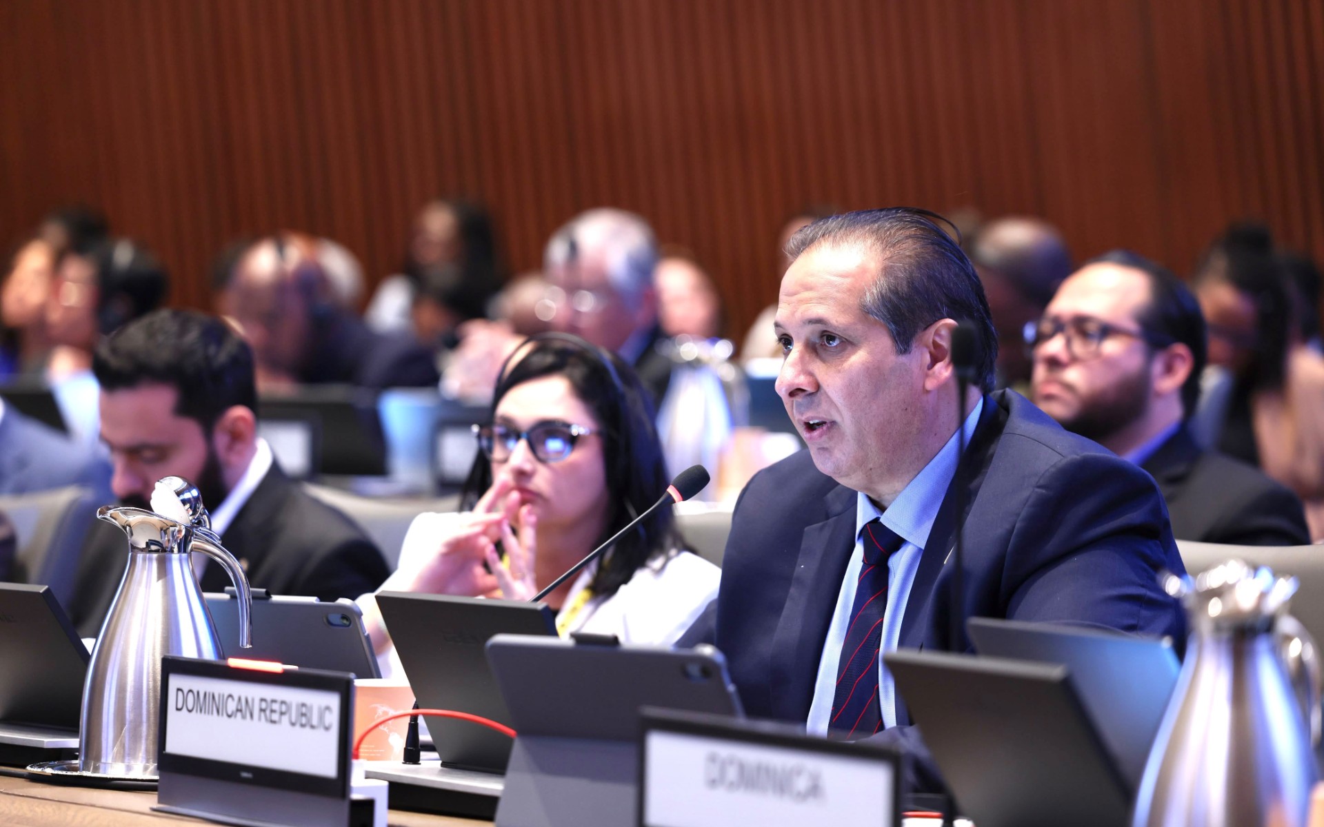 Víctor Atallah participa en Washington en el Consejo Directivo de la OPS; reafirma prioridades del país para fortalecer salud*