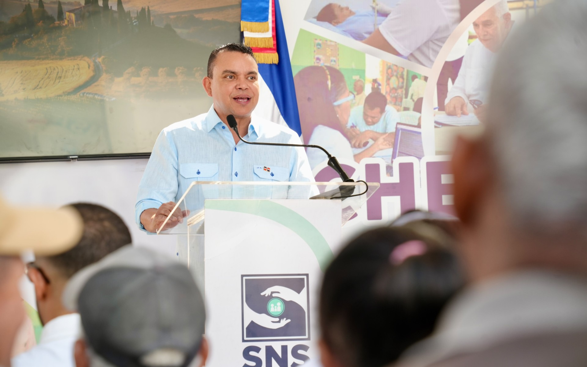 Director del SNS anuncia distribución de 72 mamógrafos en el marco del Día Mundial de la lucha contra el cáncer de mama
