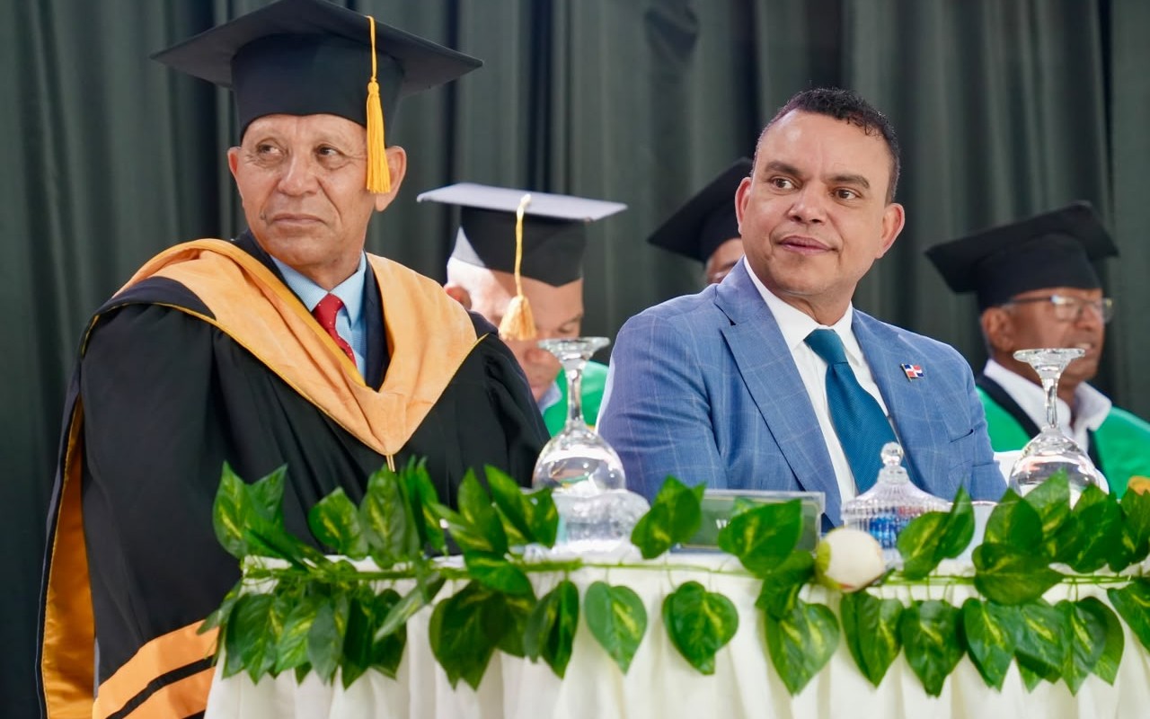 Director del SNS destaca formación de profesionales en UTECO
