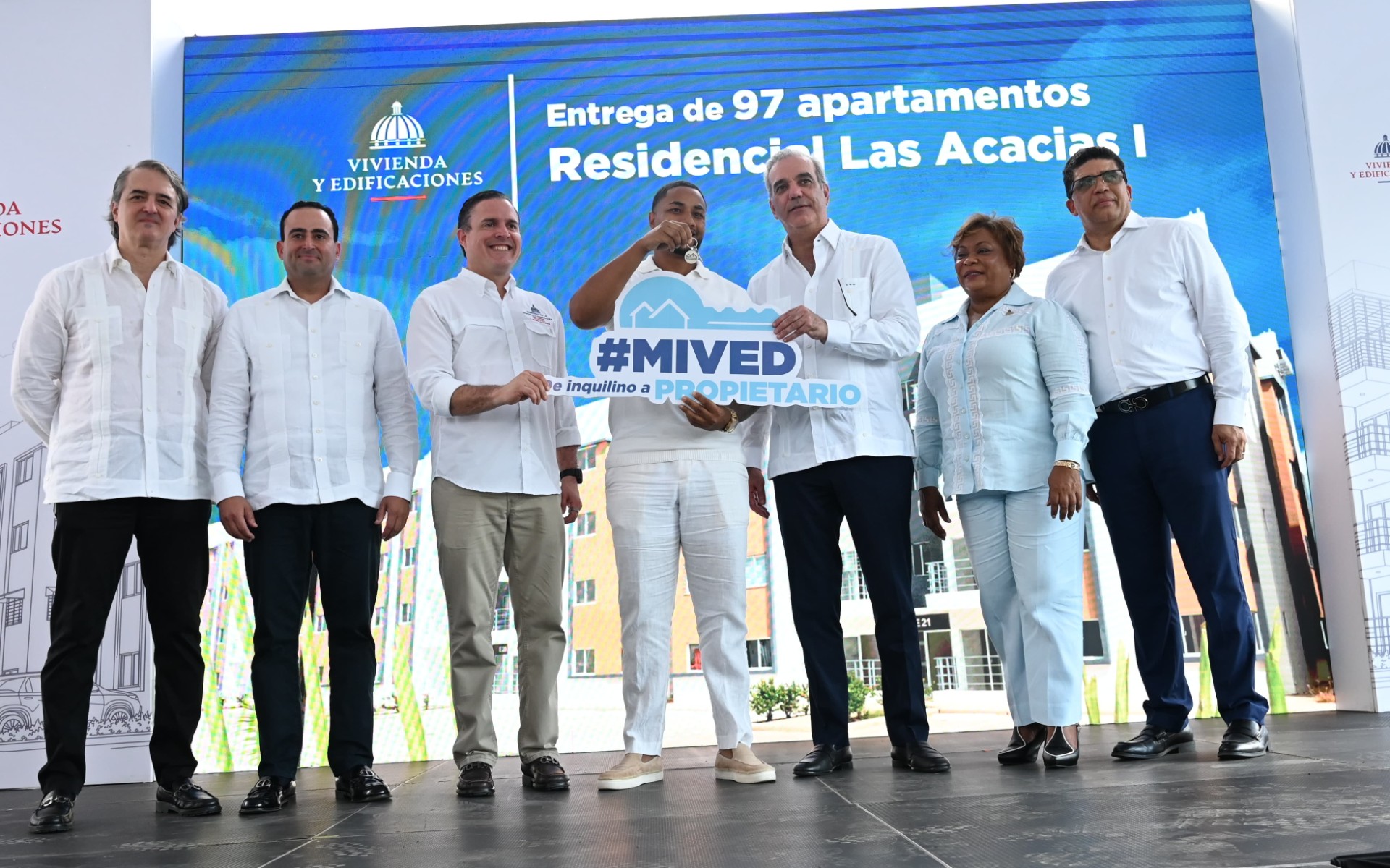 Banreservas financia con más de RD$200 millones apartamentos en Las Acacias II