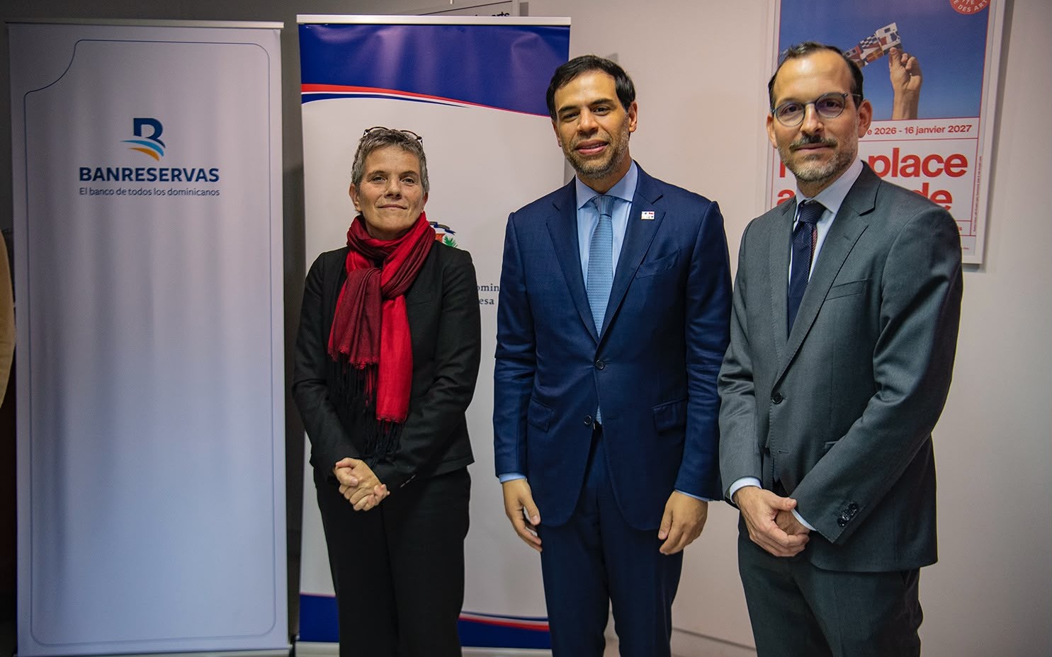 Banreservas otorga becas de residencia artística en París a dos creadores dominicanos